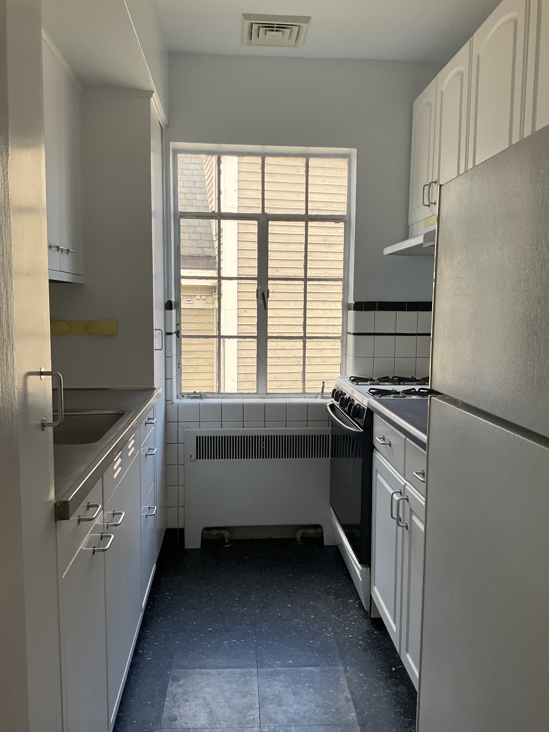 249 Loraine Ave - 1